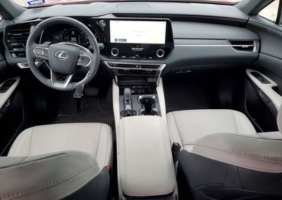 2025 Lexus Rx 350h Premium+, uszkodzenie: Przód, Copart lot 56591246, zdjęcie 8 z 12
