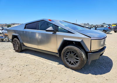 2024 Tesla Cybertruck Beast, uszkodzenie: Przód, Copart lot 60273976, zdjęcie 4 z 15