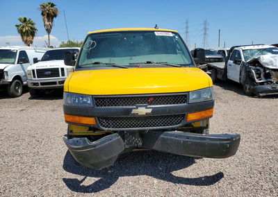 2021 Chevrolet Express G, daño Frontal, Copart lote 57437966, foto 5 de 13