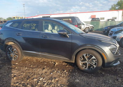2024 Kia Sportage Ex, Left Front damage, Iaai lot 45041774, photo 13 of 16