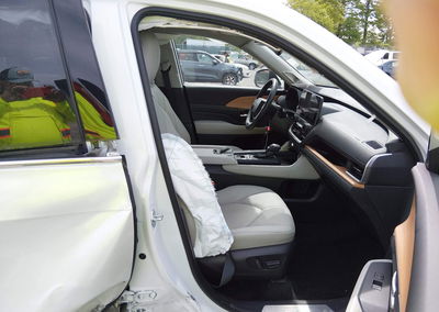 2025 Toyota Grand Highlander Limited, Right Side damage, Iaai lot 45134612, photo 5 of 20
