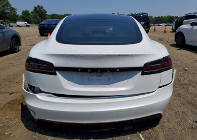 2023 Tesla Model S, daño Lateral, Copart lote 59117756, foto 6 de 12