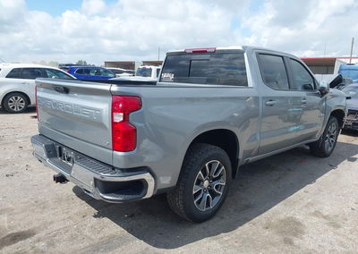 2024 Chevrolet Silverado 1500 4wd  Short Bed Lt, daño Frontal, Iaai lote 44932034, foto 4 de 16