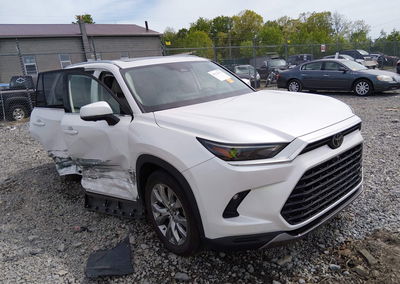 2025 Toyota Grand Highlander Limited, daño Lateral derecho, Iaai lote 45134612