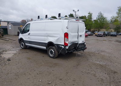 2024 Ford Transit-250, daño Trasero, Iaai lote 44581392, foto 3 de 16