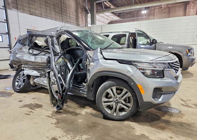 2021 Kia Seltos Lx, uszkodzenie: Całe nadwozie, Copart lot 55433106, zdjęcie 4 z 14
