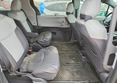 2021 Toyota Sienna Le, uszkodzenie: Wandalizm, Copart lot 78161615, zdjęcie 11 z 14