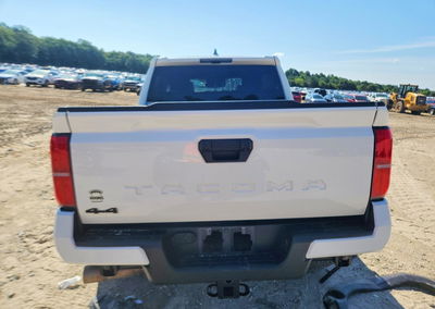 2024 Toyota Tacoma Trd Off-road, uszkodzenie: Przód, Copart lot 60658396, zdjęcie 6 z 13