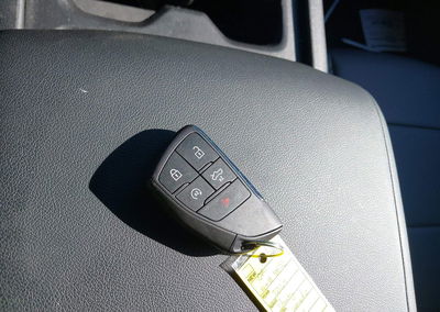 2024 Chevrolet Silverado Ev Work Truck, daño Trasero izquierdo, Iaai lote 45172643, foto 11 de 20