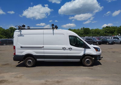 2021 Ford Transit-250, daño Frontal, Iaai lote 45417386, foto 13 de 16