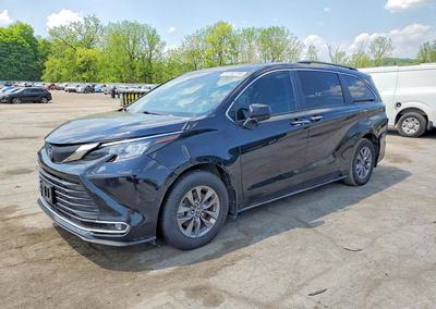 2024 Toyota Sienna Xle, daño Lateral, Copart lote 51192796