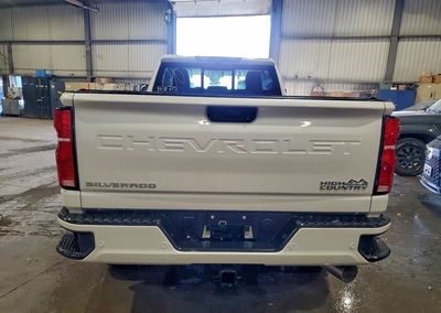2025 Chevrolet Silverado K3500 High Country, пошкодження: Вандалізм, Copart лот 95240535, фото 6 з 12