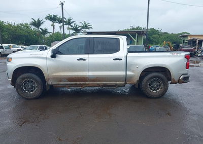 2021 Chevrolet Silverado 1500 4wd  Short Bed Custom, uszkodzenie: Prawy bok, Iaai lot 44808621, zdjęcie 14 z 16
