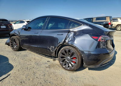 2024 Tesla Model Y, uszkodzenie: Całe nadwozie, Copart lot 58248356, zdjęcie 2 z 12