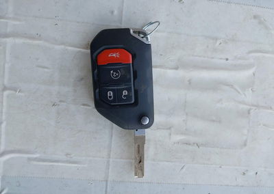 2019 Jeep Wrangler Unlimited Sahara 4x4, daño Volcadura, Iaai lote 45531240, foto 11 de 16