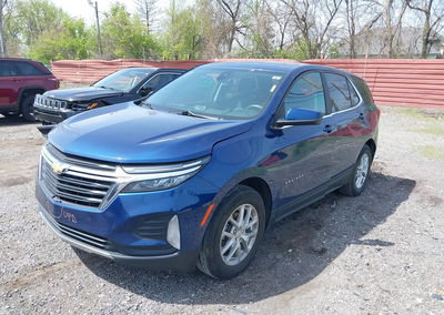 2022 Chevrolet Equinox Fwd Lt, Rear damage, Iaai lot 44957606, photo 2 of 16