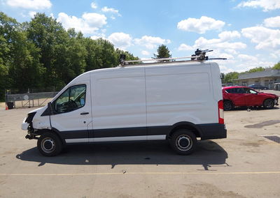 2021 Ford Transit-250, daño Frontal, Iaai lote 45417386, foto 14 de 16