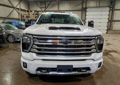 2025 Chevrolet Silverado K3500 High Country, пошкодження: Вандалізм, Copart лот 95240535, фото 5 з 12