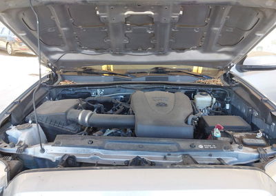 2019 Toyota Tacoma Trd Off Road, uszkodzenie: Prawy przód, Iaai lot 45551378, zdjęcie 10 z 17
