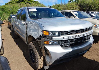 2021 Chevrolet Silverado 1500 4wd  Short Bed Custom, daño Lateral derecho, Iaai lote 44808621