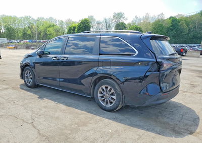 2024 Toyota Sienna Xle, uszkodzenie: Bok, Copart lot 51192796, zdjęcie 2 z 14