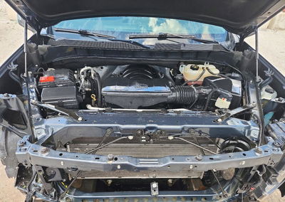 2019 Chevrolet Silverado K1500 Lt, uszkodzenie: Przód, Copart lot 60826516, zdjęcie 11 z 14