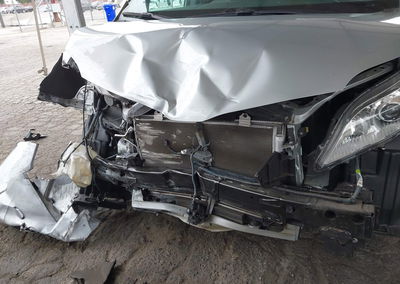 2020 Toyota Sienna Xle, daño Frontal, Iaai lote 45467413, foto 6 de 17