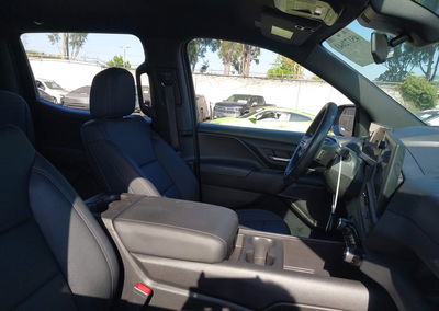 2024 Chevrolet Silverado Ev Work Truck, daño Trasero izquierdo, Iaai lote 45172643, foto 5 de 20