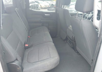 2021 Chevrolet Silverado 1500 4wd  Short Bed Custom, uszkodzenie: Prawy bok, Iaai lot 44808621, zdjęcie 8 z 16