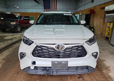 2021 Toyota Highlander Xle, пошкодження: Передня частина, Copart лот 58207356, фото 5 з 15