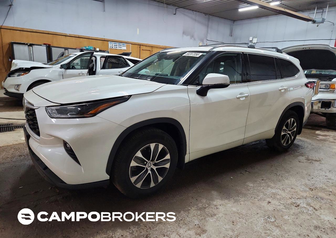 2021 Toyota Highlander Xle, пошкодження: Передня частина, Copart лот 58207356