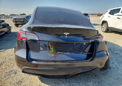 2024 Tesla Model Y, uszkodzenie: Całe nadwozie, Copart lot 58248356, zdjęcie 6 z 12