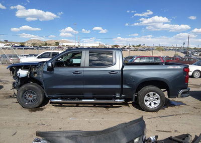 2021 Chevrolet Silverado 1500 4wd  Short Bed Lt, uszkodzenie: Przód, Iaai lot 45195975, zdjęcie 15 z 17