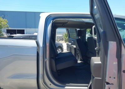 2025 Chevrolet Silverado 1500 4wd  Standard Bed Custom Trail Boss, uszkodzenie: Prawy przód, Iaai lot 45322761, zdjęcie 8 z