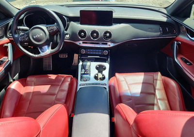 2022 Kia Stinger Gt2, daño Vandalismo, Copart lote 57332326, foto 8 de 14