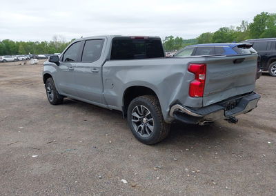 2024 Chevrolet Silverado 1500 4wd  Standard Bed Lt, Rear damage, Iaai lot 45192366, photo 3 of 18