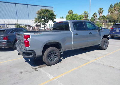 2025 Chevrolet Silverado 1500 4wd  Standard Bed Custom Trail Boss, uszkodzenie: Prawy przód, Iaai lot 45322761, zdjęcie 4 z