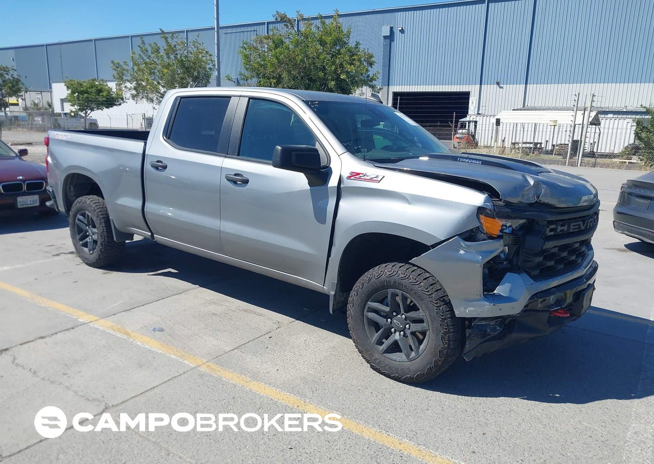2025 Chevrolet Silverado 1500 4wd  Standard Bed Custom Trail Boss, uszkodzenie: Prawy przód, Iaai lot 45322761