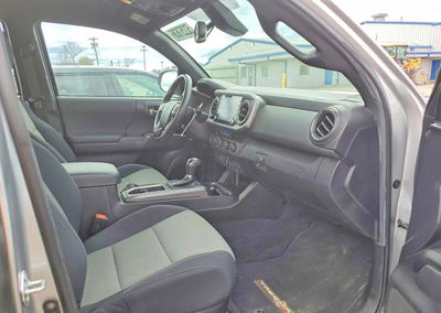 2022 Toyota Tacoma Double Cab, uszkodzenie: Bok, Copart lot 62431066, zdjęcie 11 z 13