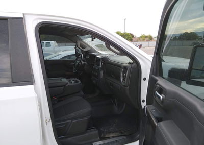 2020 Chevrolet Silverado 1500 4wd  Standard Bed Lt, daño Generalizado, Iaai lote 45583155, foto 5 de 16