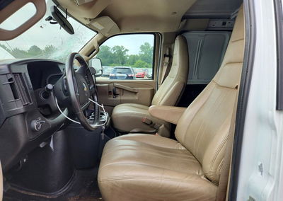 2023 Chevrolet Express 2500 Cargo Delivery Van, пошкодження: Дах, Copart лот 60404116, фото 7 з 13