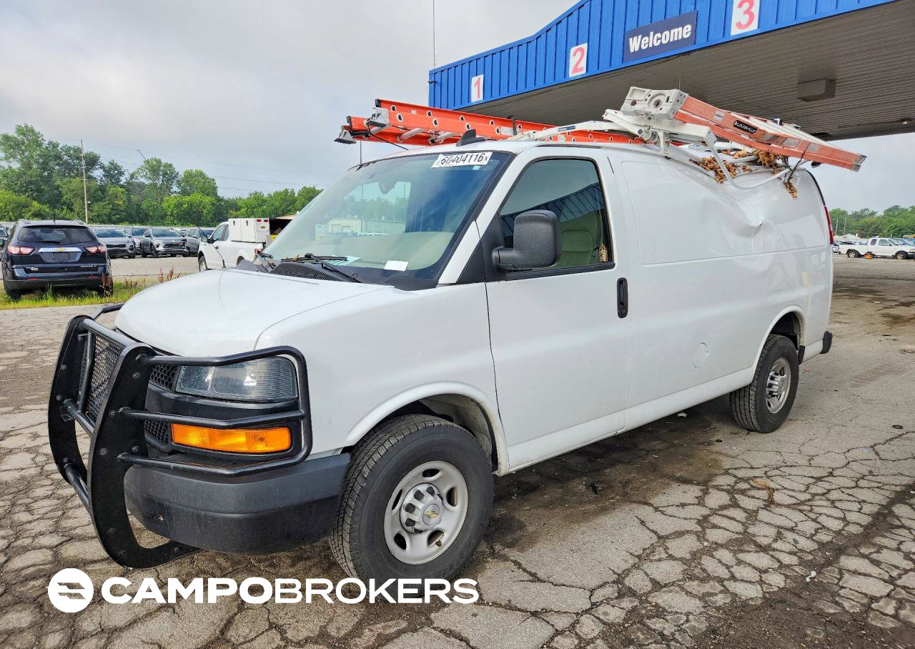2023 Chevrolet Express 2500 Cargo Delivery Van, пошкодження: Дах, Copart лот 60404116