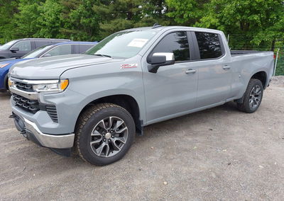 2024 Chevrolet Silverado 1500 4wd  Standard Bed Lt, Rear damage, Iaai lot 45192366, photo 2 of 18