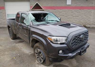 2021 Toyota Tacoma Trd Sport, пошкодження: Правий бік, Iaai лот 44966764, фото 6 з 17
