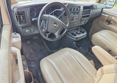 2023 Chevrolet Express 2500 Cargo Delivery Van, пошкодження: Дах, Copart лот 60404116, фото 8 з 13
