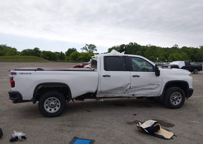 2024 Chevrolet Silverado 2500hd 4wd  Long Bed Work Truck, uszkodzenie: Lewy bok, Iaai lot 45312352, zdjęcie 13 z 15