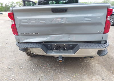 2024 Chevrolet Silverado 1500 4wd  Standard Bed Lt, Rear damage, Iaai lot 45192366, photo 17 of 18
