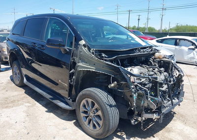 2024 Toyota Sienna Le, uszkodzenie: Przód, Iaai lot 45154270