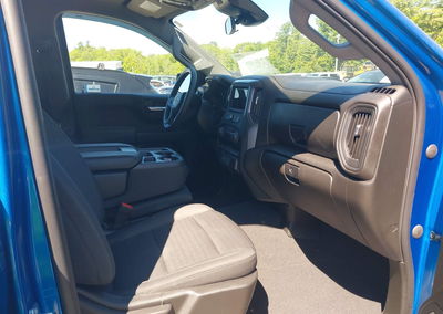 2022 Chevrolet Silverado 1500 4wd  Short Bed Custom, Right Rear damage, Iaai lot 45236192, photo 5 of 16