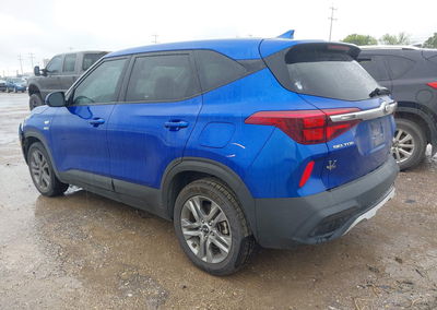 2021 Kia Seltos Lx, uszkodzenie: Przód, Iaai lot 45372579, zdjęcie 3 z 16